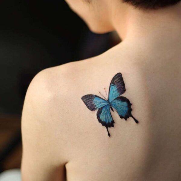 Tatuaje mariposa azul morpho LOW